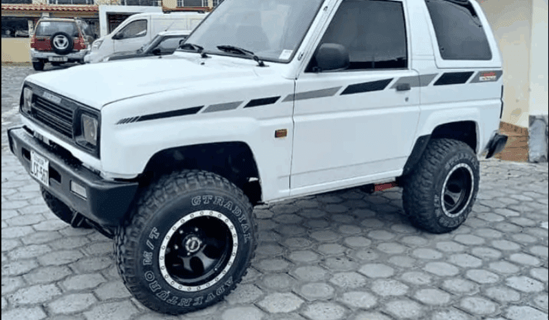 
								Daihatsu Feroza 4X4 completo									