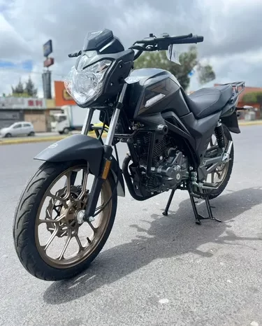 
								2024 Keeway Rk 200 completo									