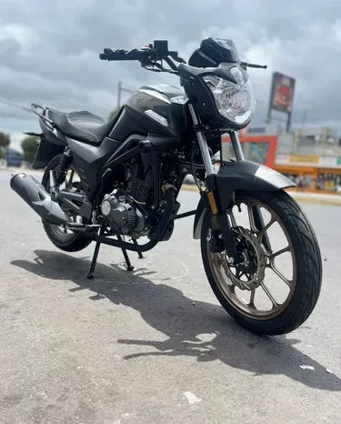 
								2024 Keeway Rk 200 completo									